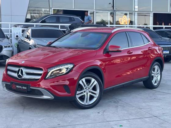 MERCEDES-BENZ GLA 200 1.6 CGI STYLE 16V TURBO FLEX 4P AUTOMÁTICO